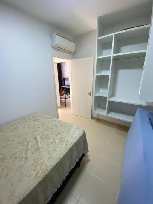 Residencial Lembongan / Aluguel Apartamento Ubatuba